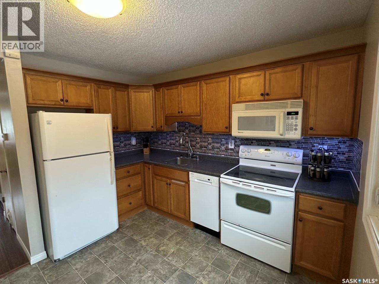 #1358 BROWN STREET - Image 3