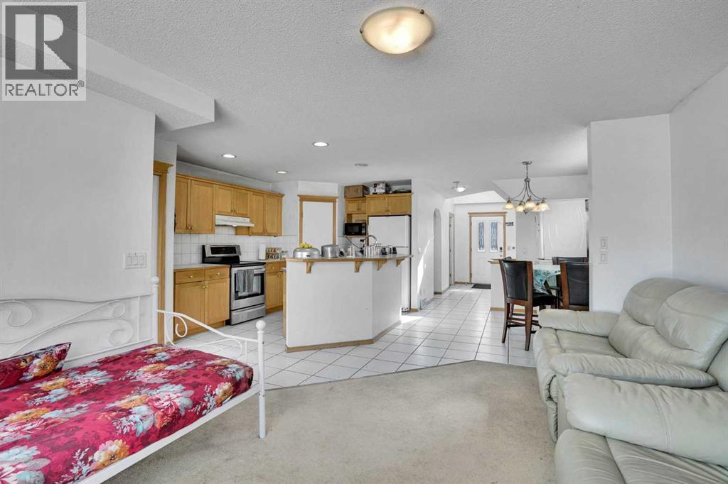 Single Family House for Sale in  Taradale Drive NE Taradale Calgary 