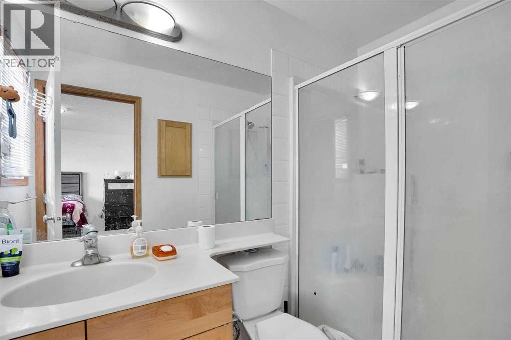 Single Family House for Sale in  Taradale Drive NE Taradale Calgary 