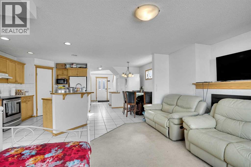 Single Family House for Sale in  Taradale Drive NE Taradale Calgary 