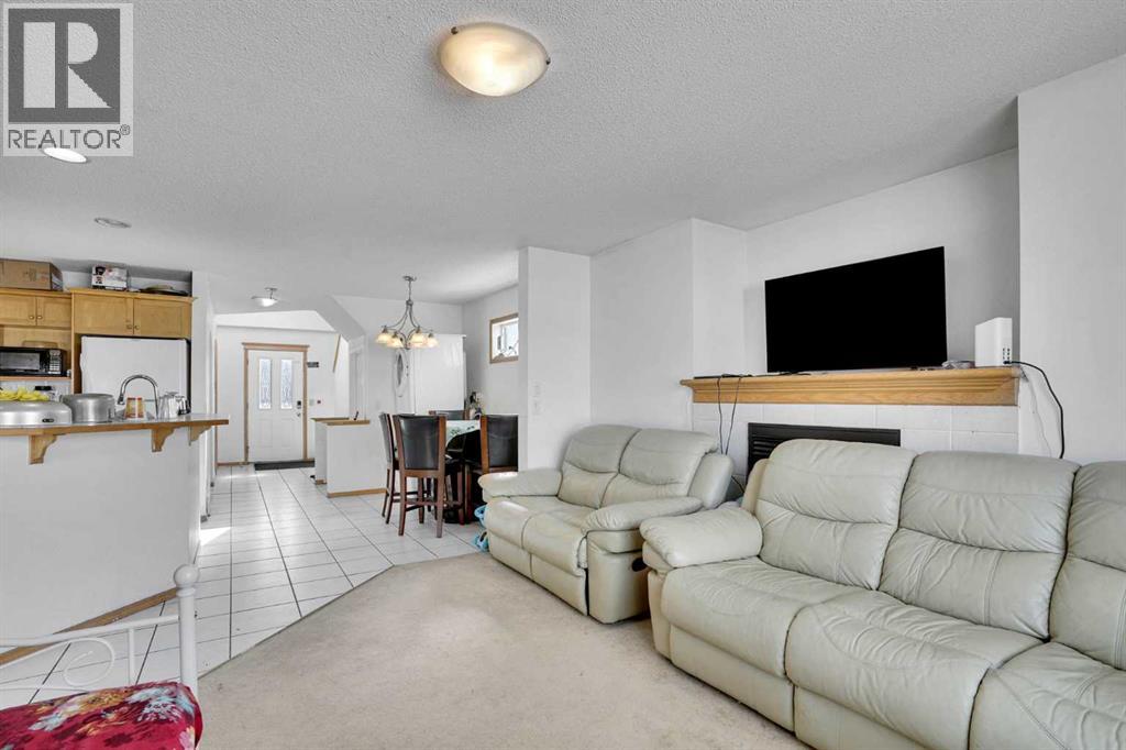 Single Family House for Sale in  Taradale Drive NE Taradale Calgary 