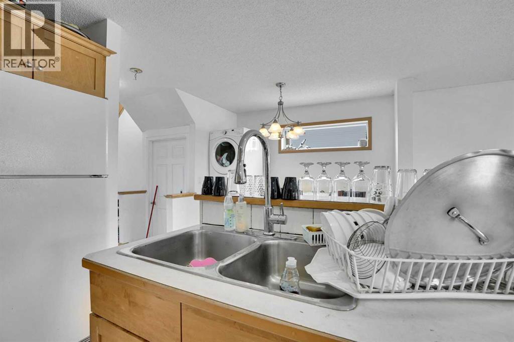 Single Family House for Sale in  Taradale Drive NE Taradale Calgary 