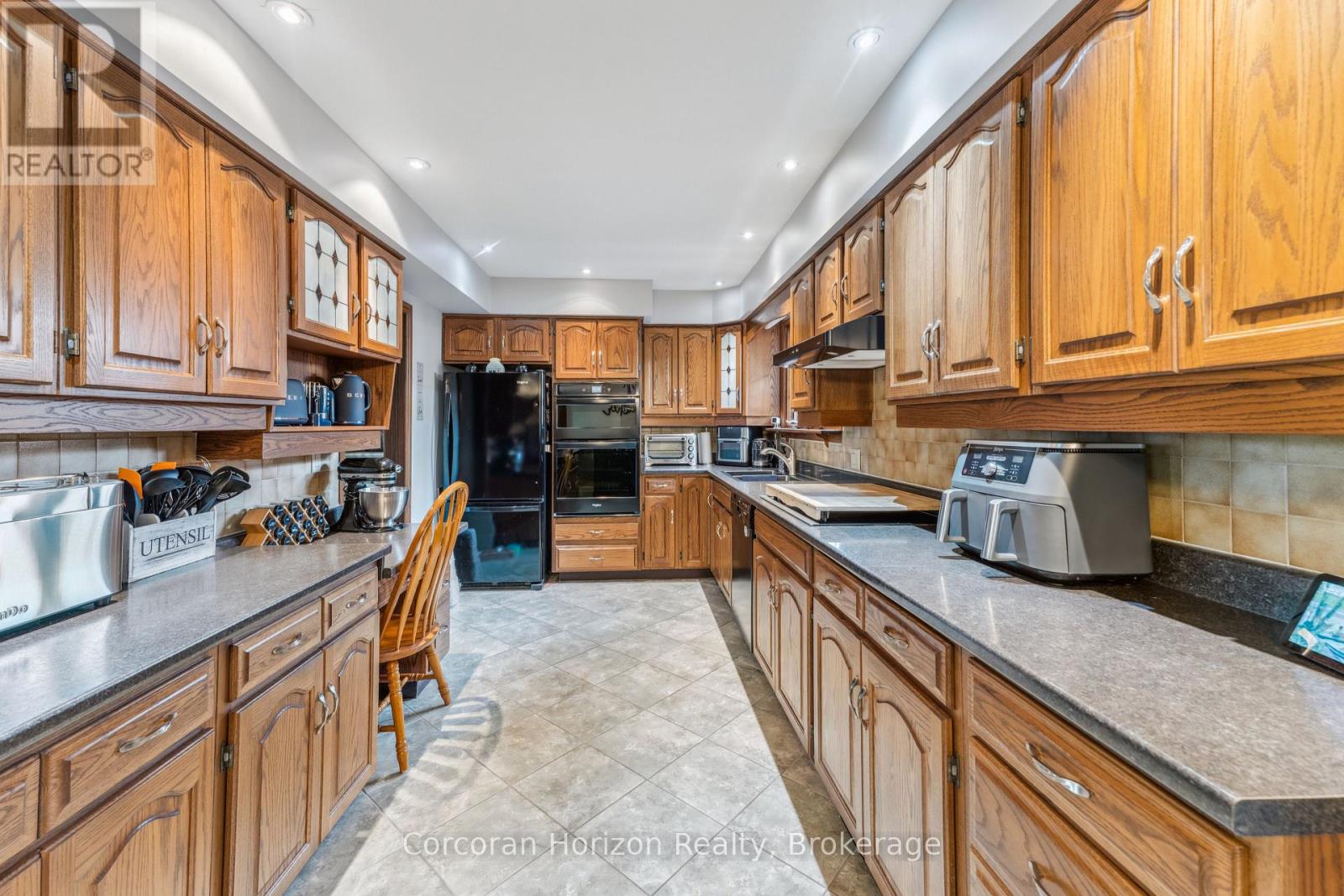 6845 WILINGER STREET - 16
