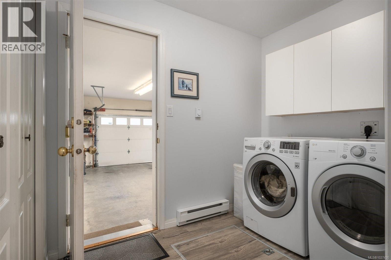 736 Barclay Cres, Parksville