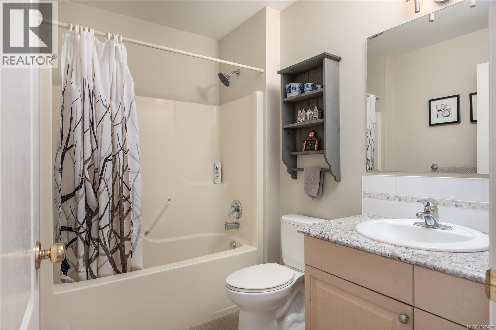 736 Barclay Cres, Parksville