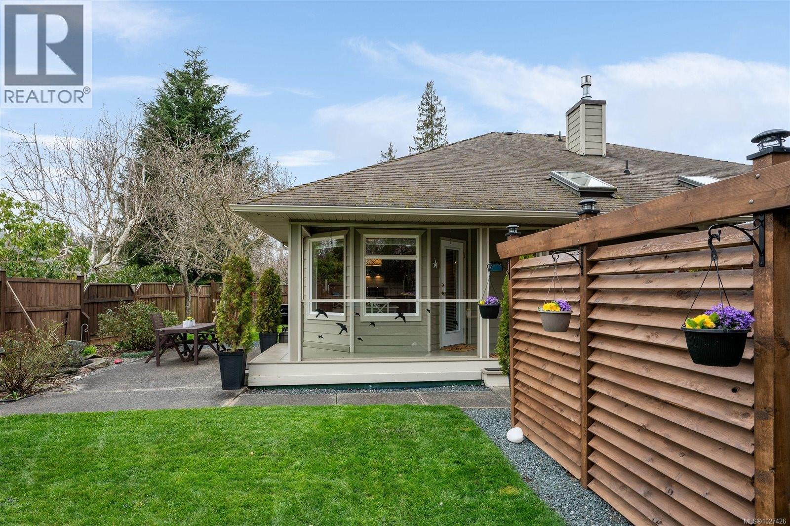 736 Barclay Cres, Parksville