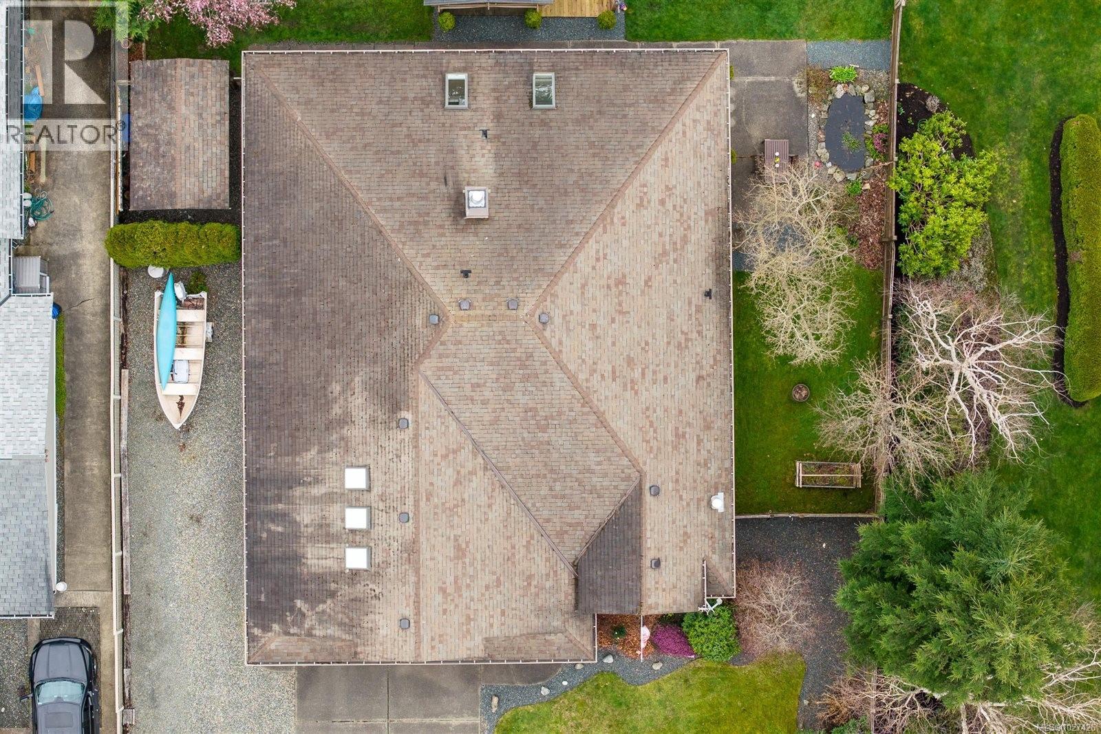 736 Barclay Cres, Parksville