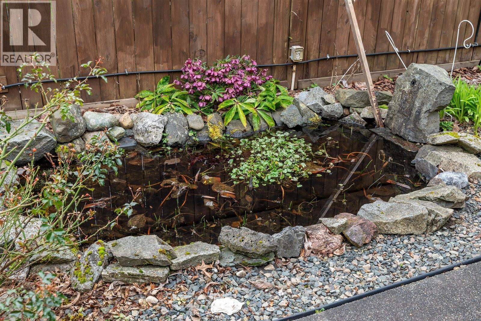 736 Barclay Cres, Parksville