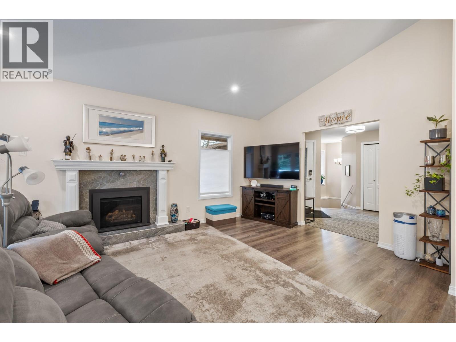 1873 Parkview Crescent Unit# 8, Kelowna