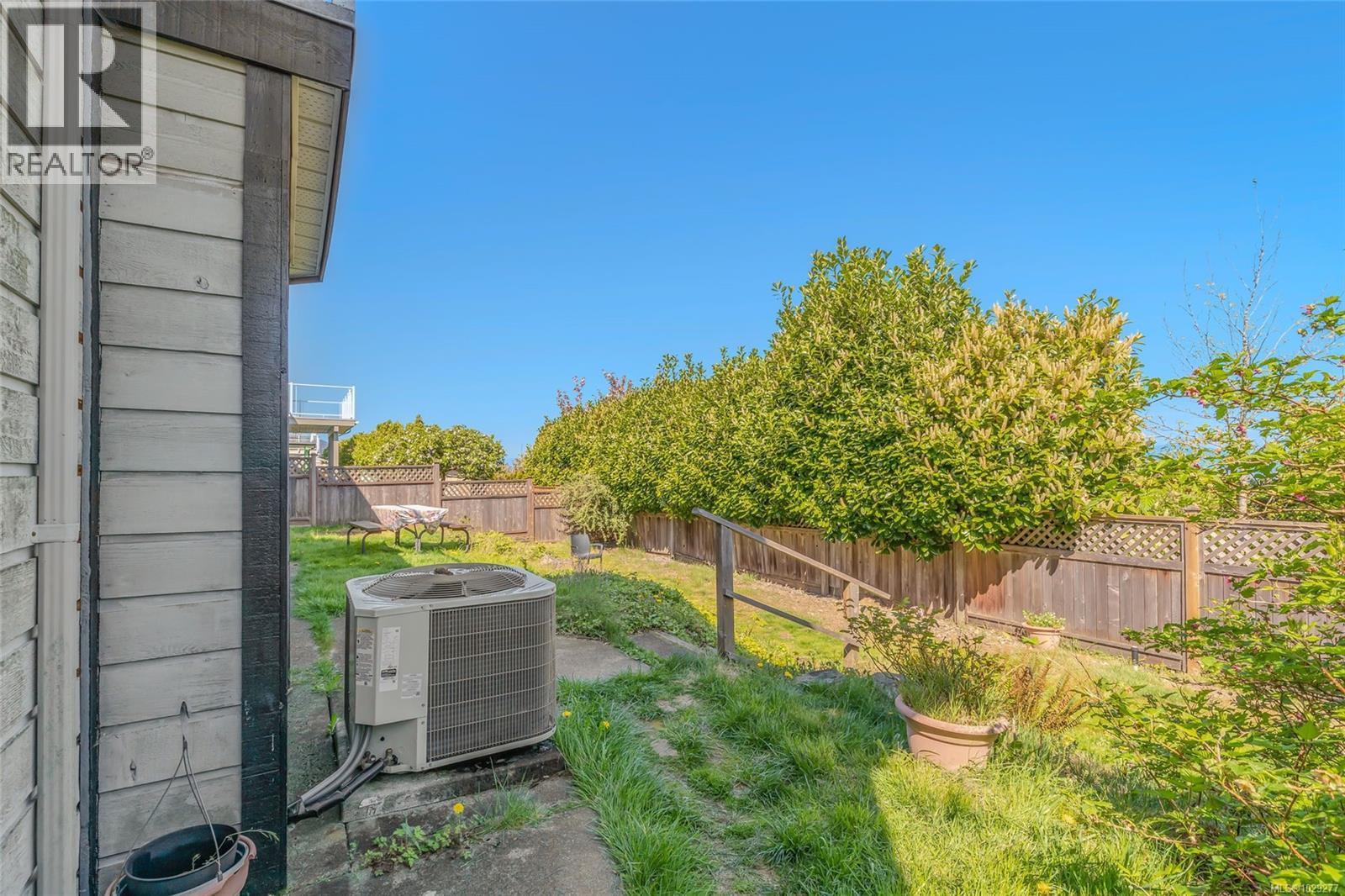 5356 Kenwill Dr - 22