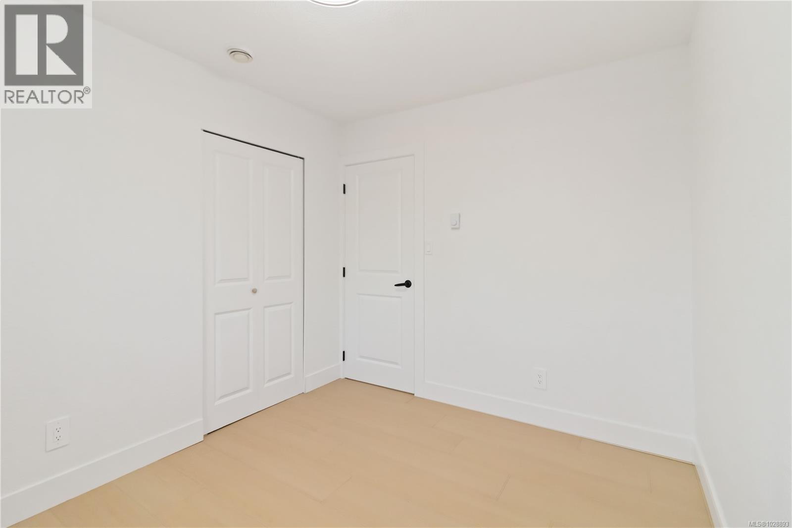 964 LOCH GLEN PL - 19