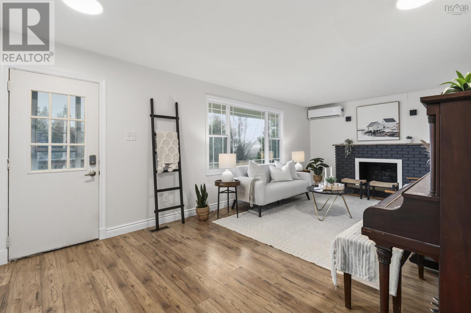 Property 2 of 45 of 869 West Pennant Road