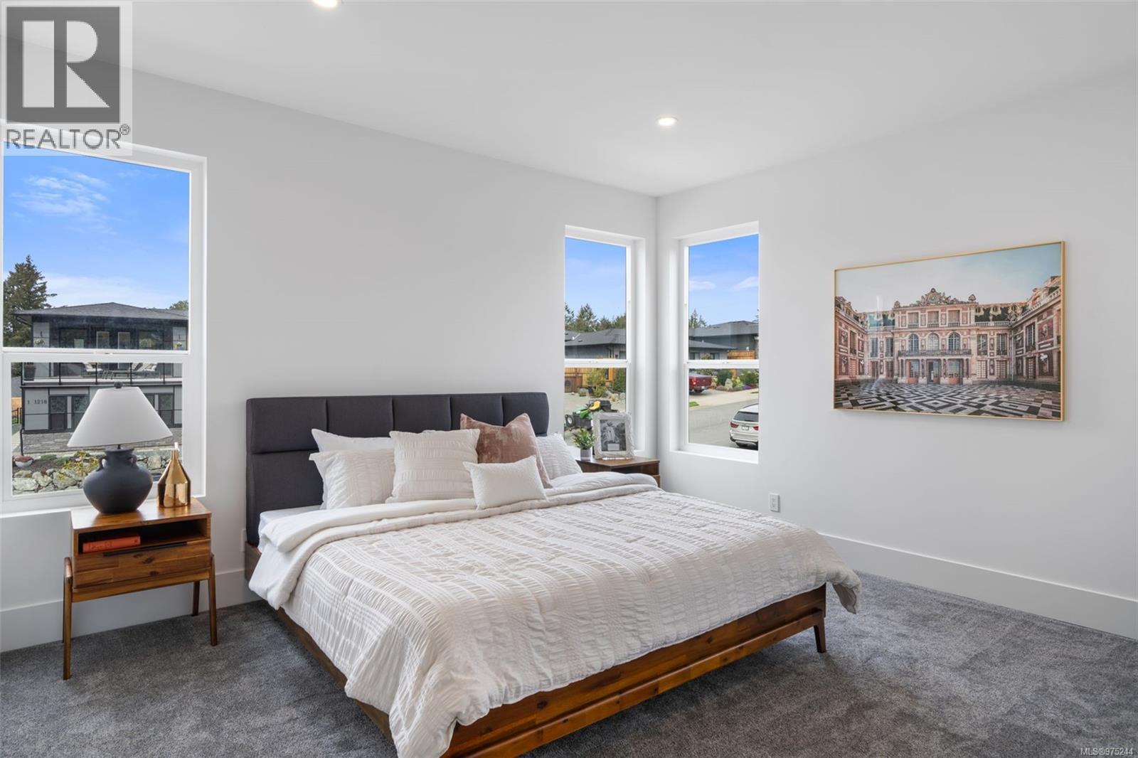 1221 VIEWTOP RD - 32