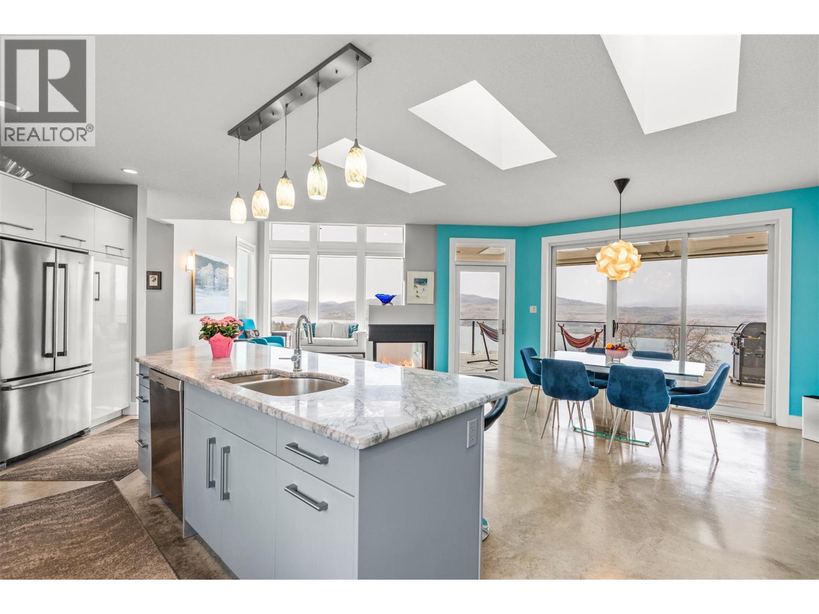  7697 Baker Hogg Road, Vernon