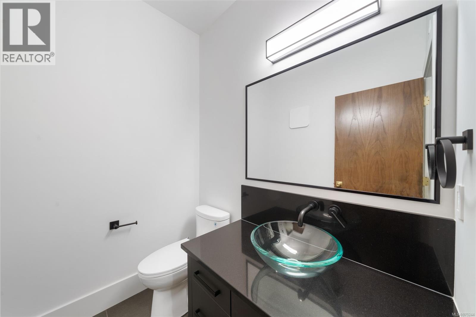 1221 VIEWTOP RD - 21