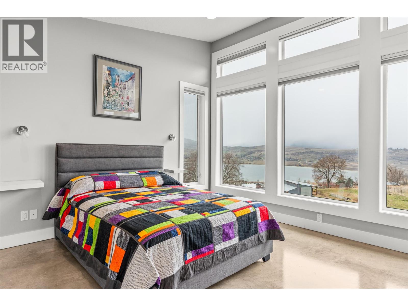  7697 Baker Hogg Road, Vernon