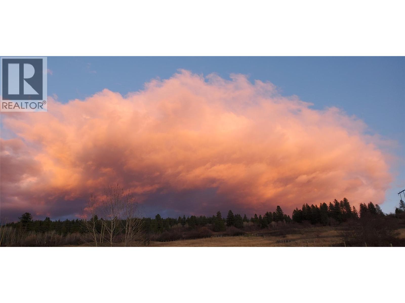  7697 Baker Hogg Road, Vernon