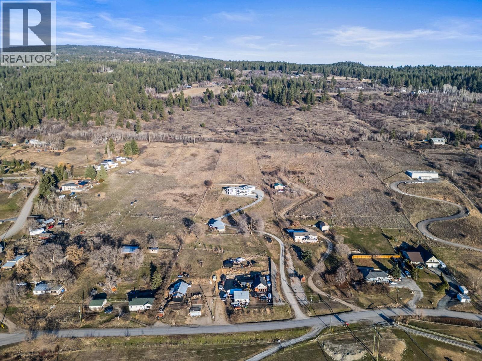  7697 Baker Hogg Road, Vernon