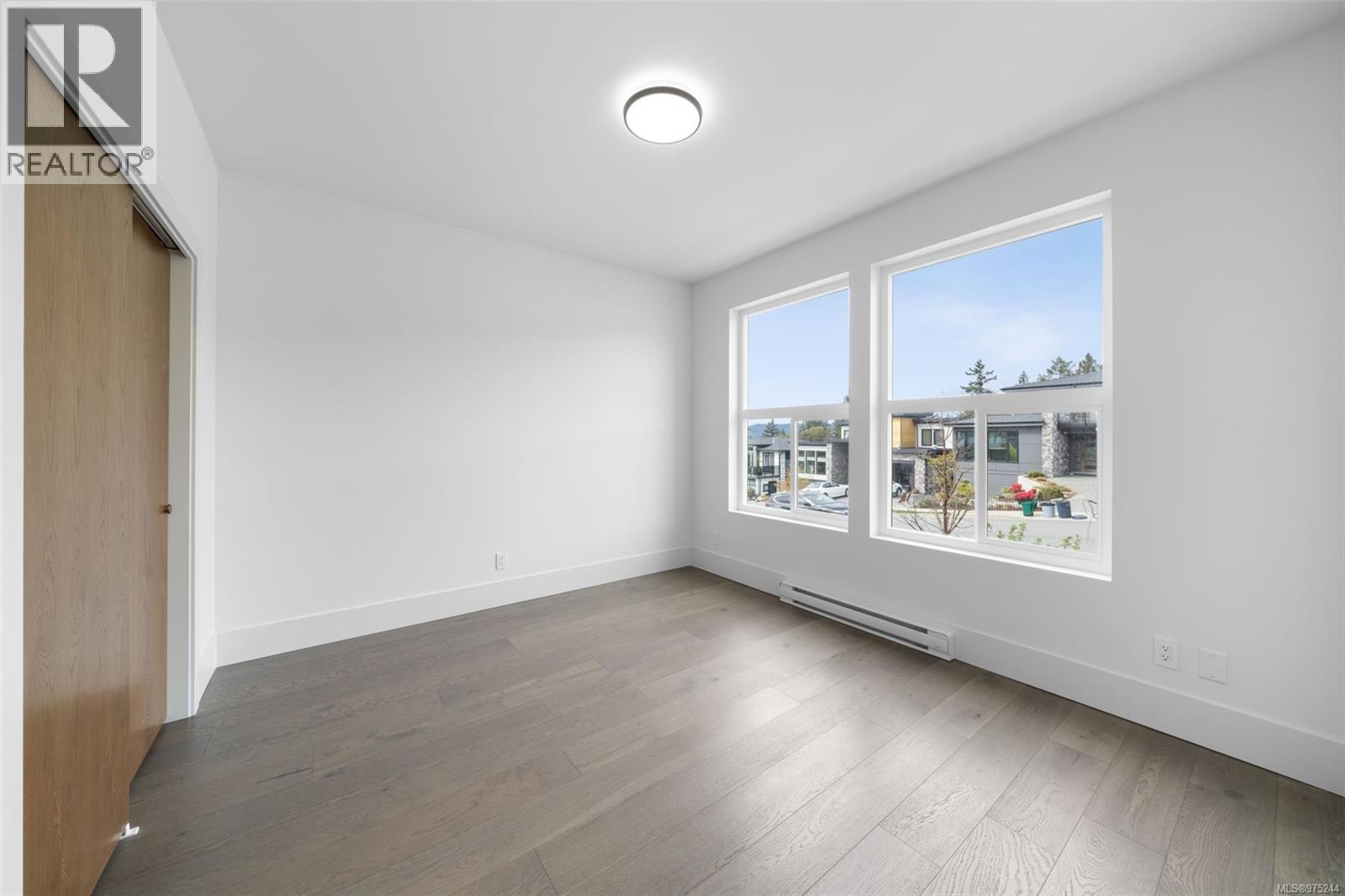 1221 VIEWTOP RD - 45