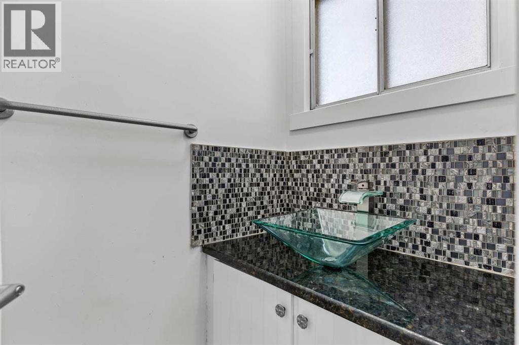 Single Family House for Sale in A Bowness Road NW Bowness Calgary 