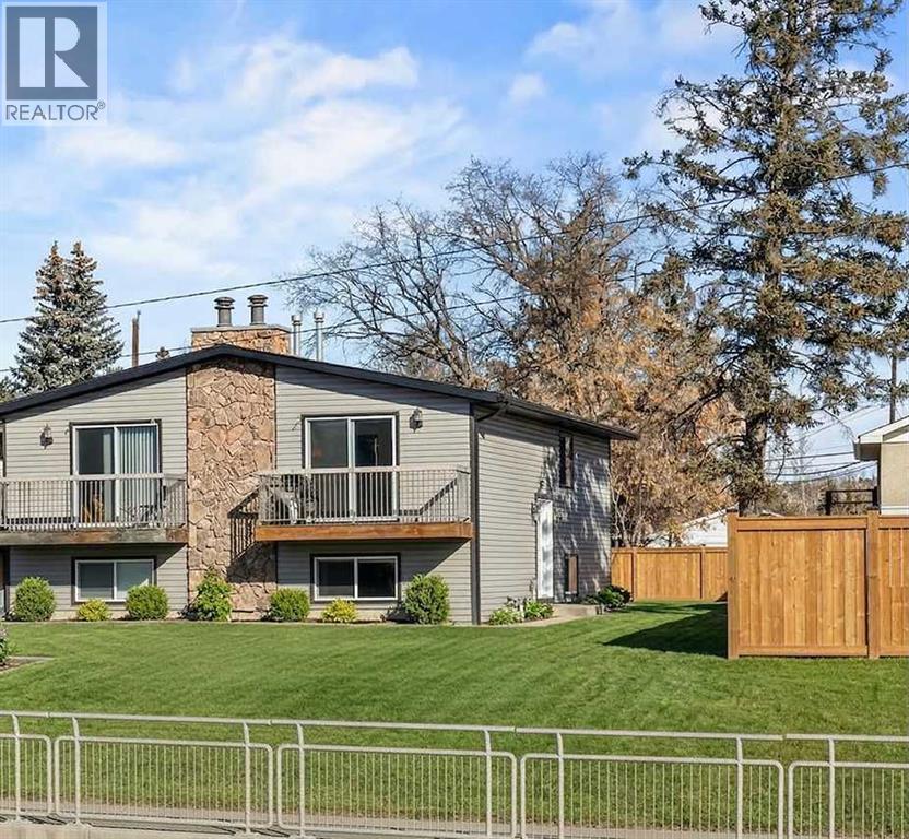 Single Family House for Sale in A Bowness Road NW Bowness Calgary 