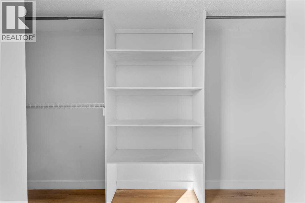 Single Family House for Sale in A Bowness Road NW Bowness Calgary 