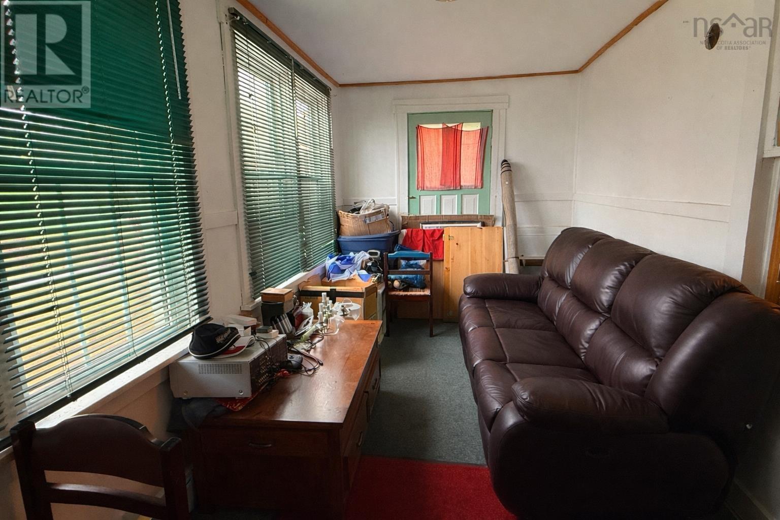 Property 4 of 23 of Junction Road