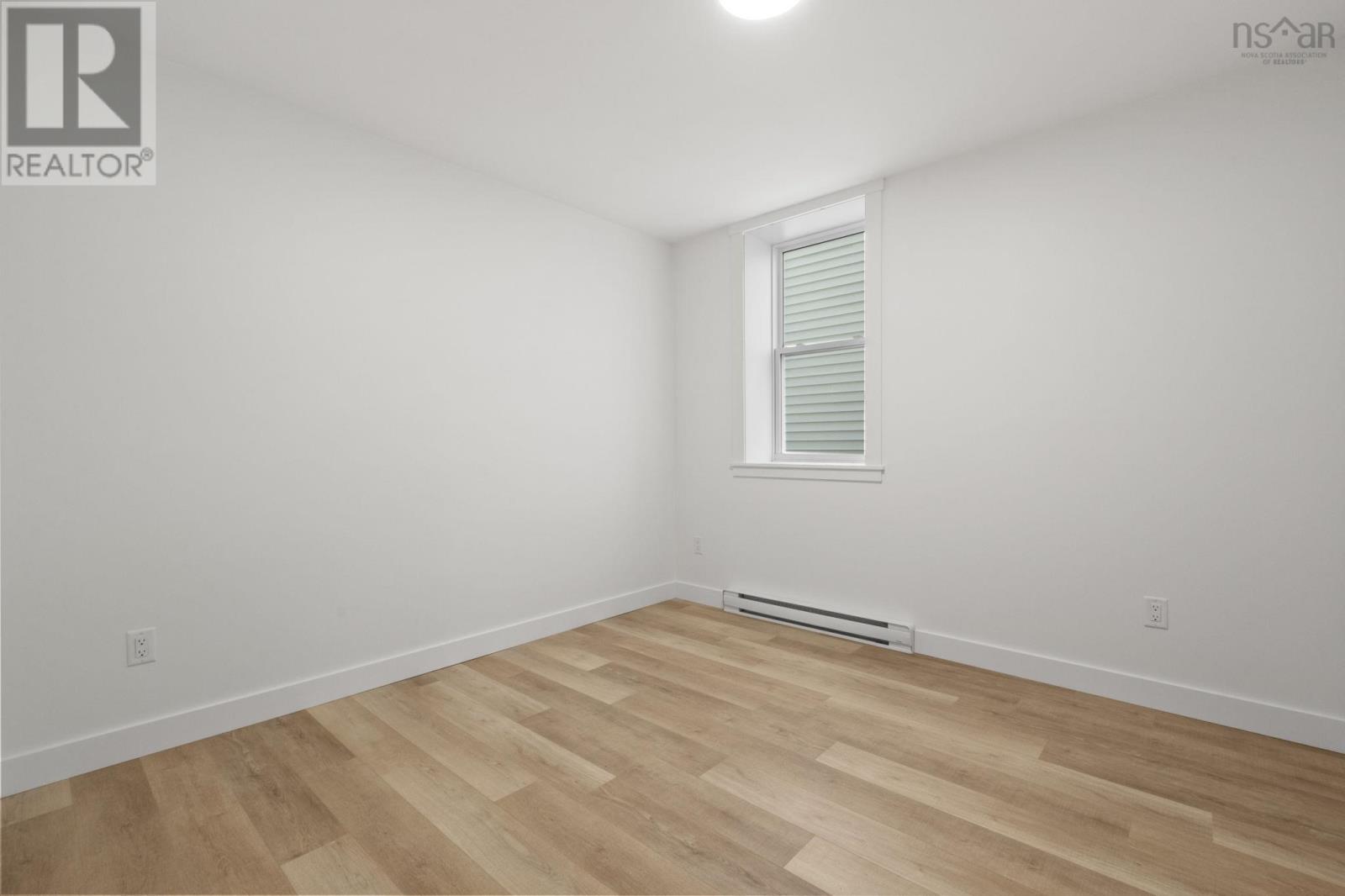 46 BERM STREET - 37