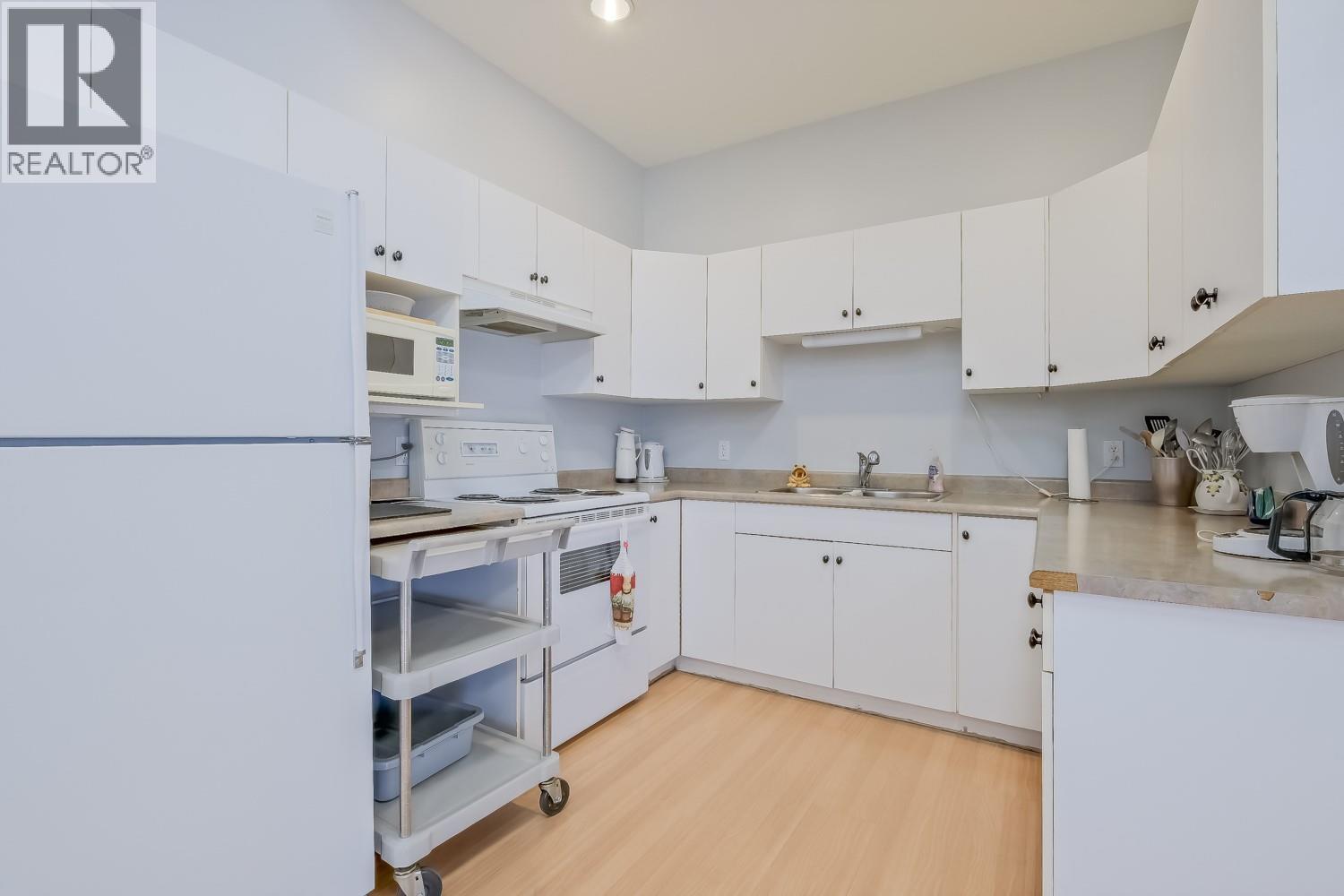 920 Saskatoon Road Unit# 215, Kelowna