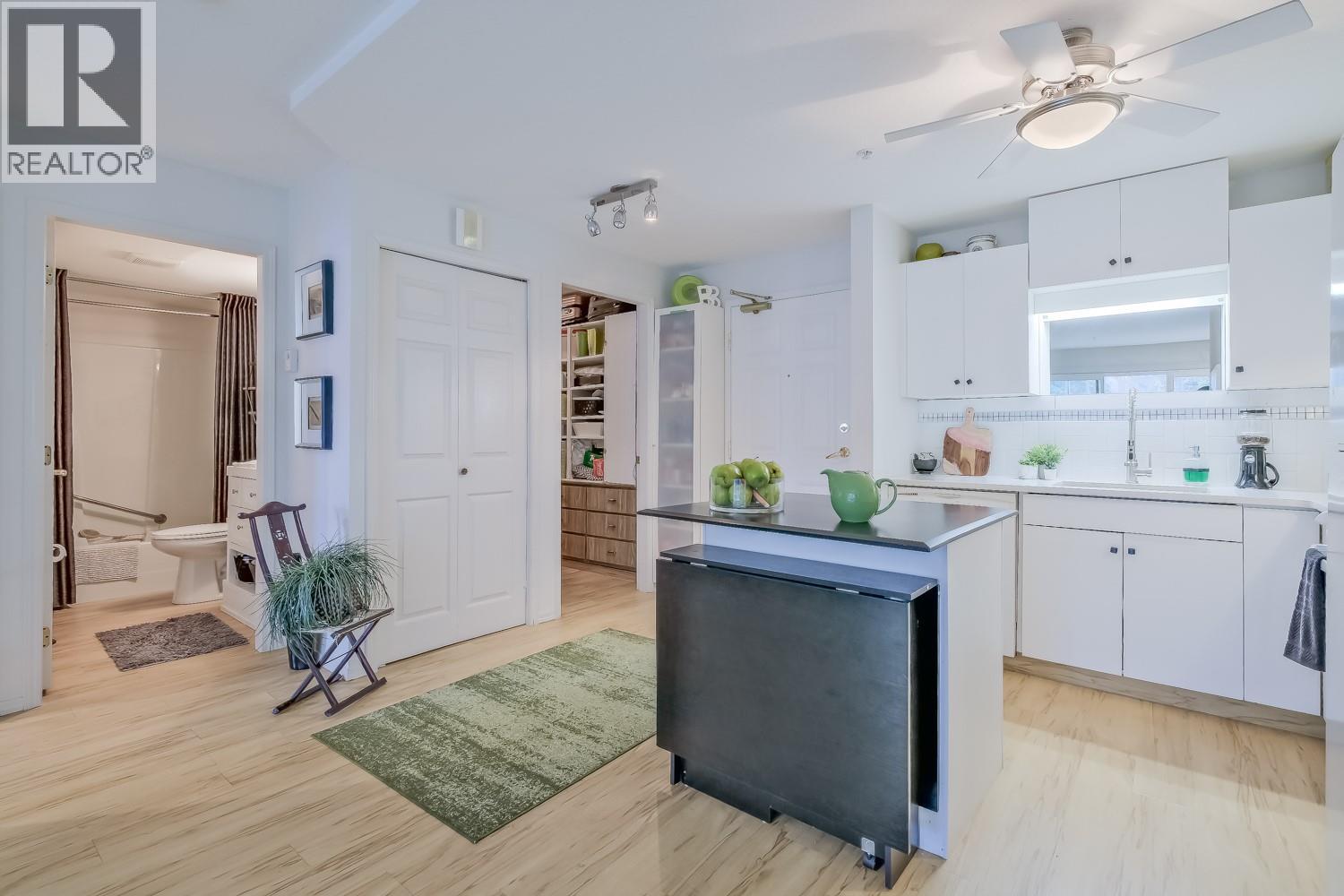 920 Saskatoon Road Unit# 215, Kelowna