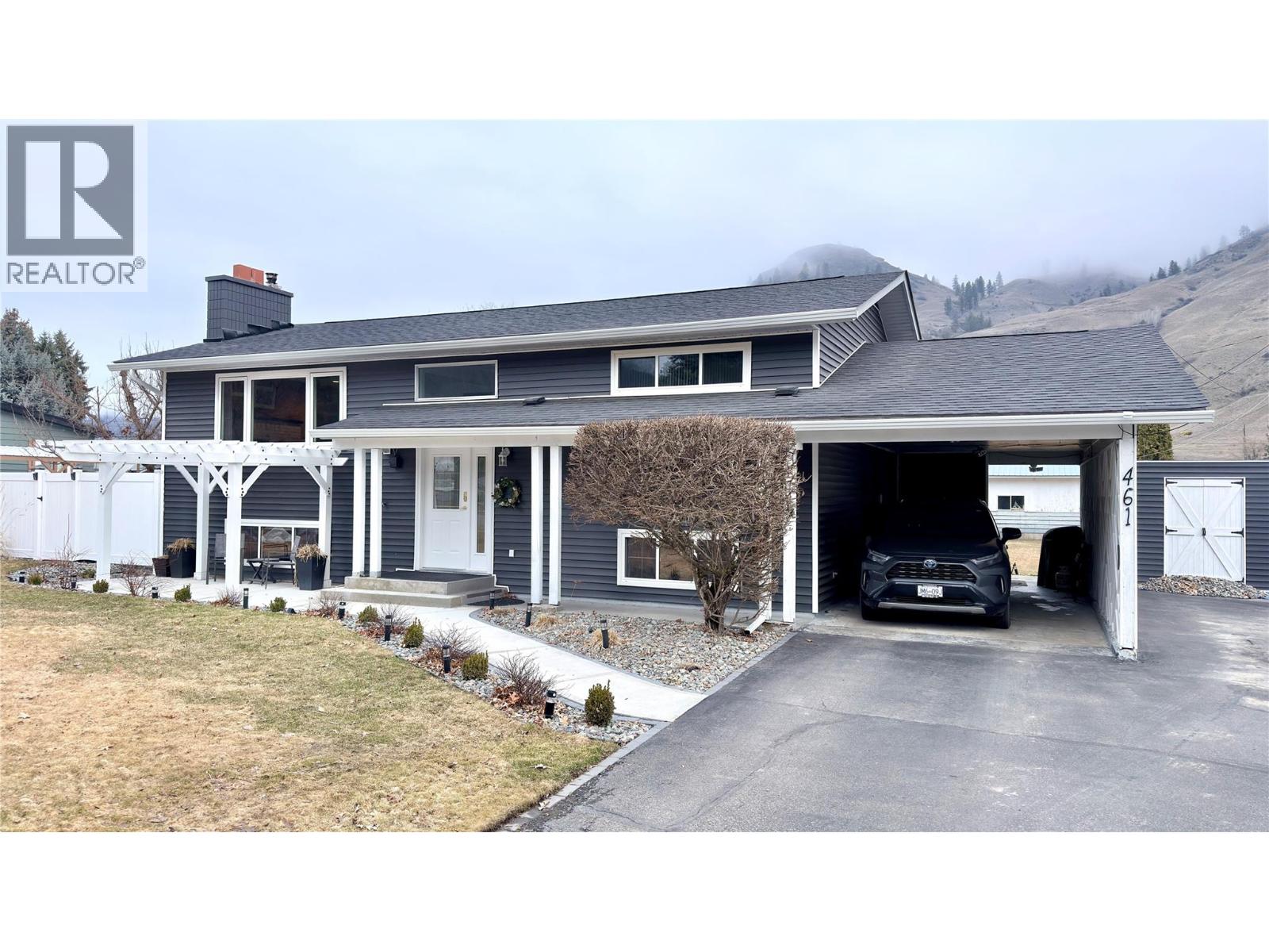 461 Eighth Avenue, Midway