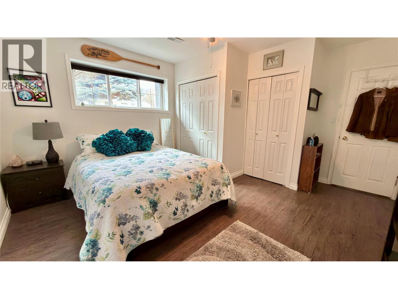 461 Eighth Avenue, Midway