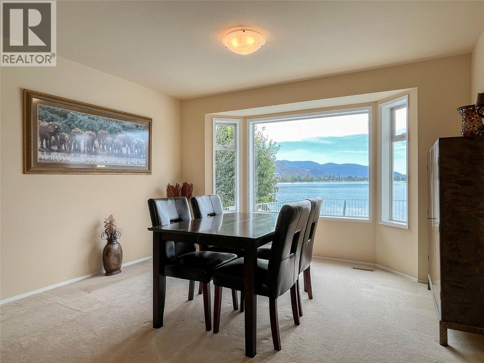 8 BAYVIEW Crescent, Osoyoos