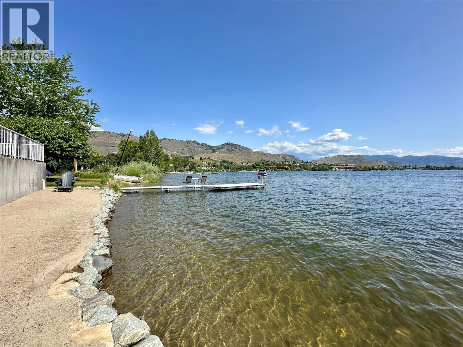 8 BAYVIEW Crescent, Osoyoos