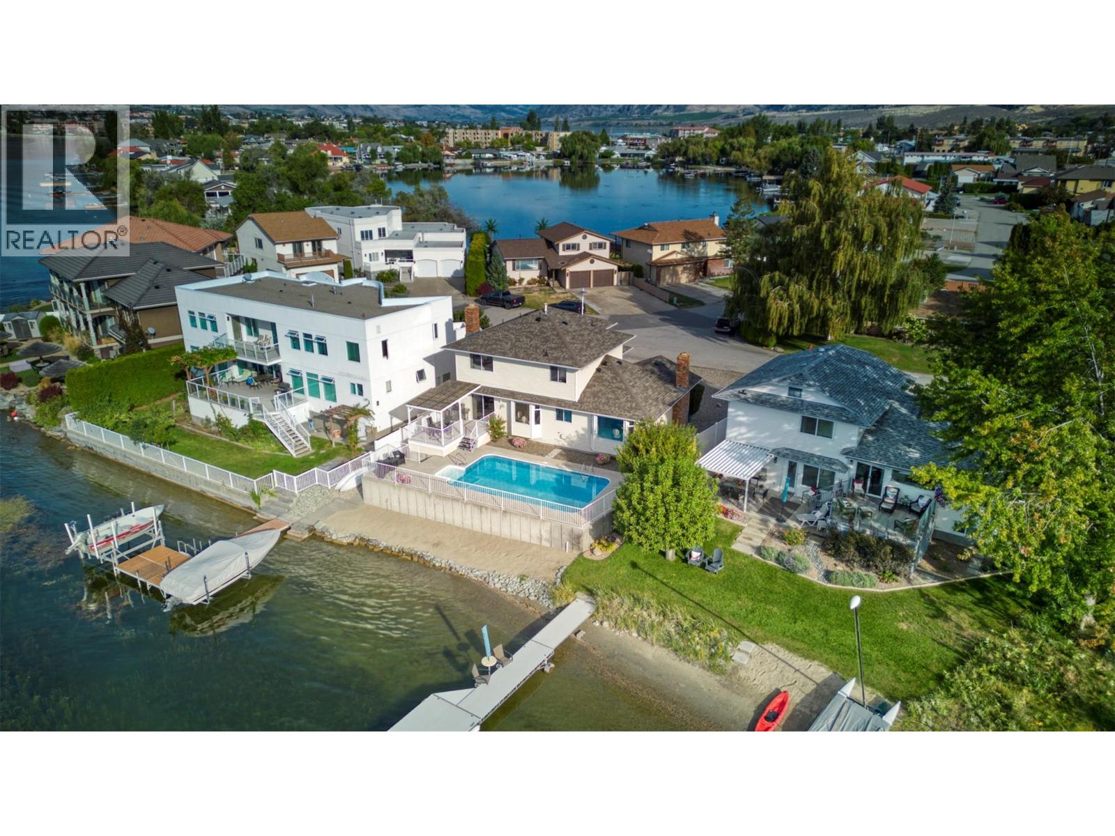 8 BAYVIEW Crescent, Osoyoos