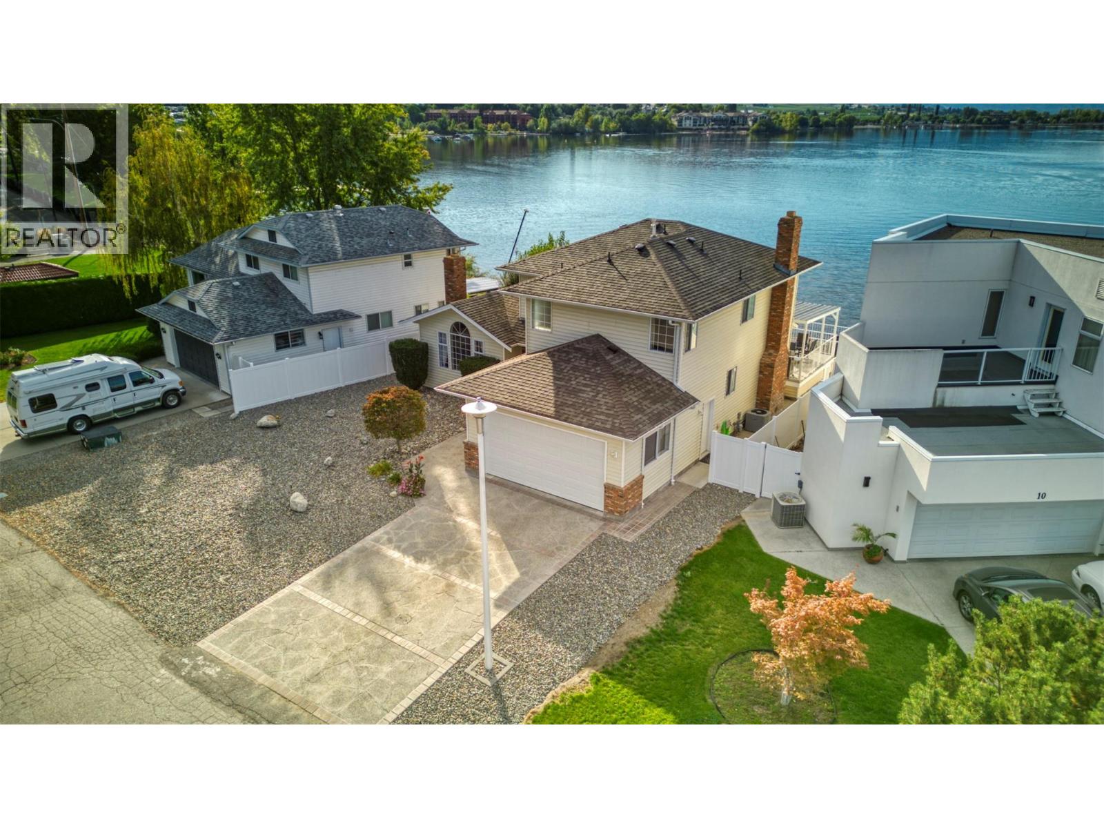 8 BAYVIEW Crescent, Osoyoos