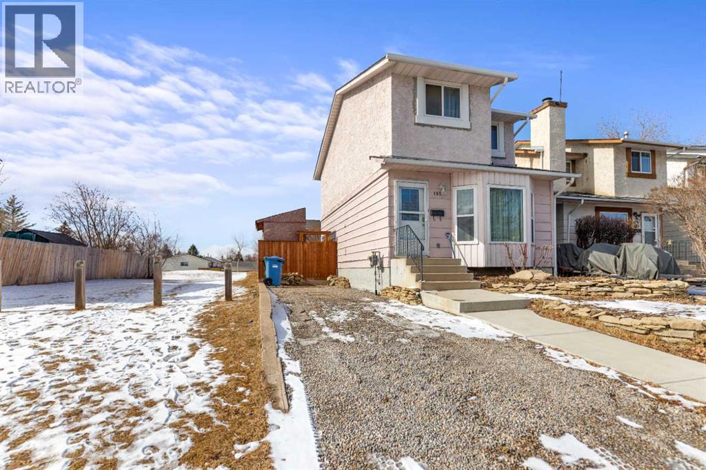 Single Family House for Sale in  Pinemeadow Road NE Pineridge Calgary 