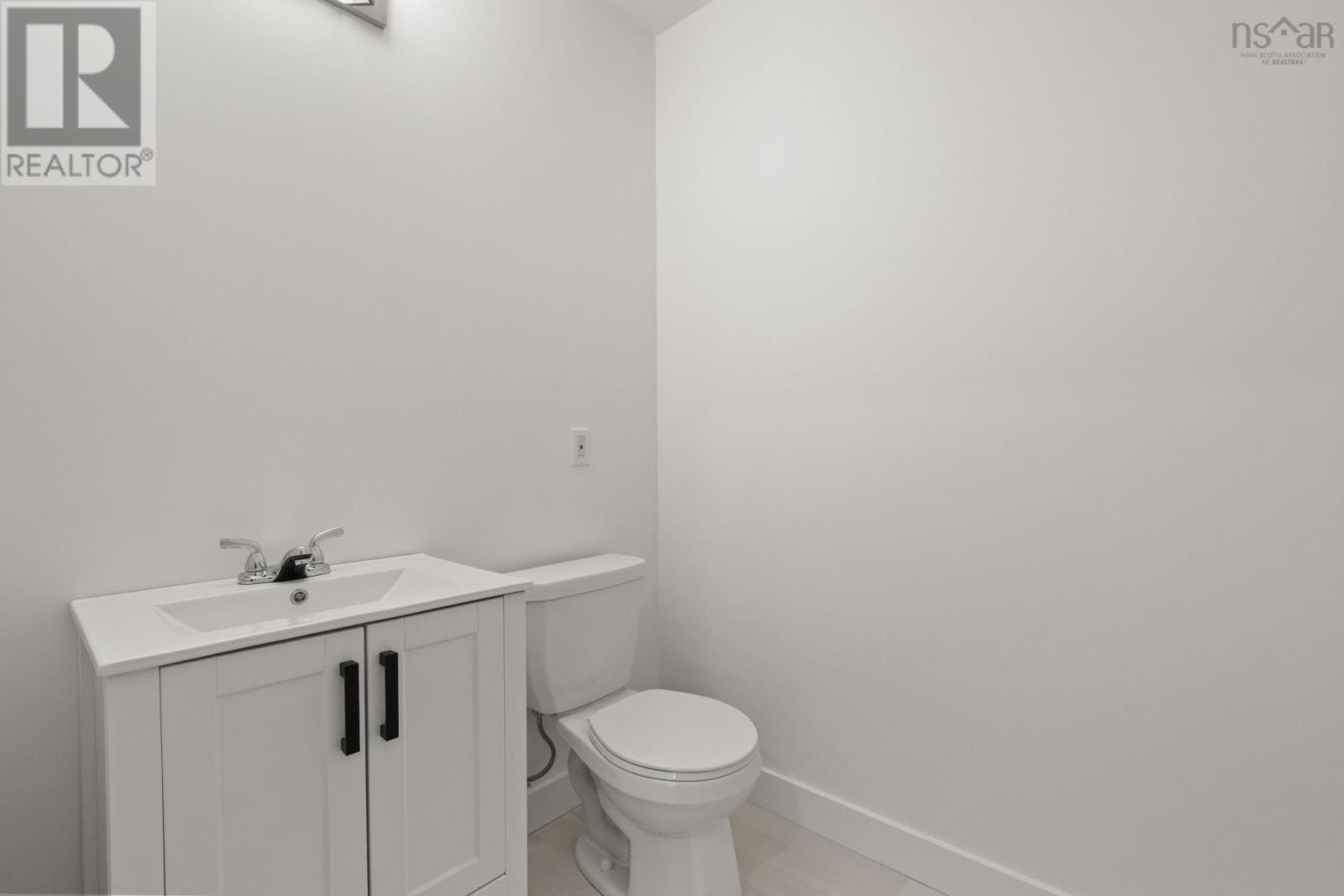 46 BERM STREET - 20