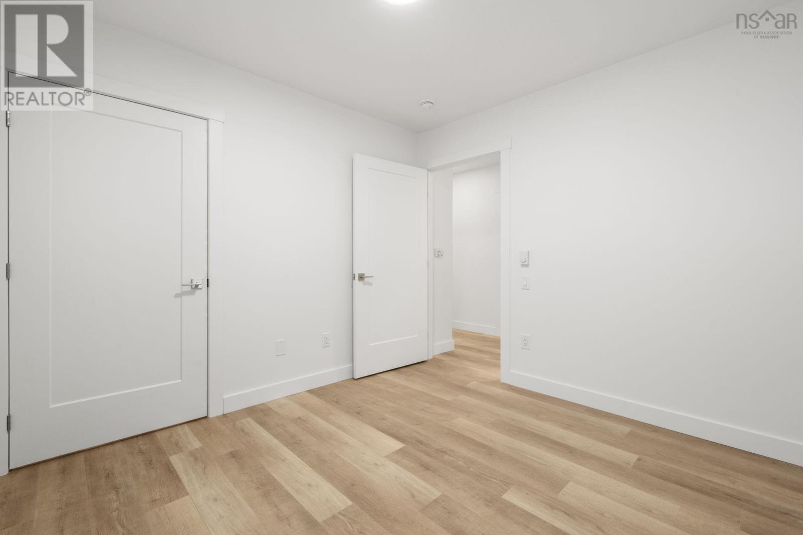 46 BERM STREET - 38