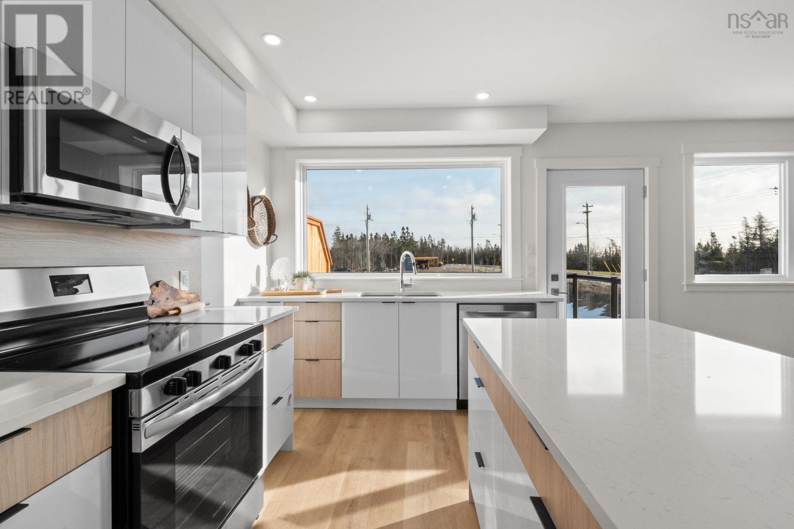 46 BERM STREET - 15