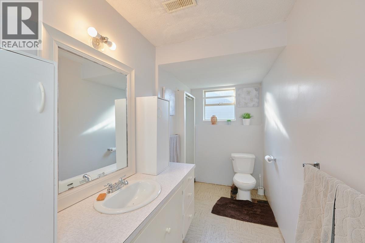 4086/ 4088 LISTER COURT