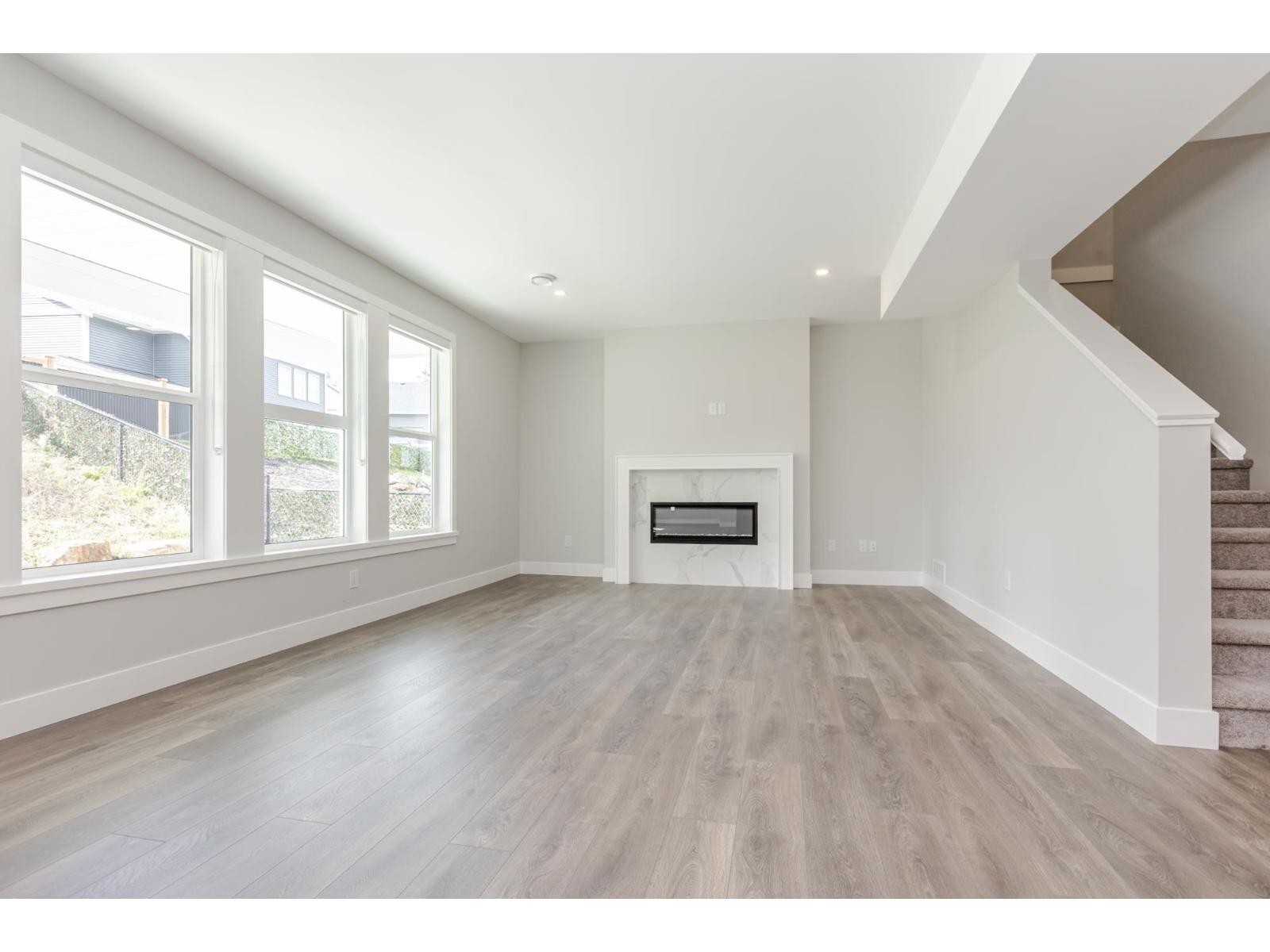 1970 SPARROW HAWK PLACE, Mt Woodside, Agassiz