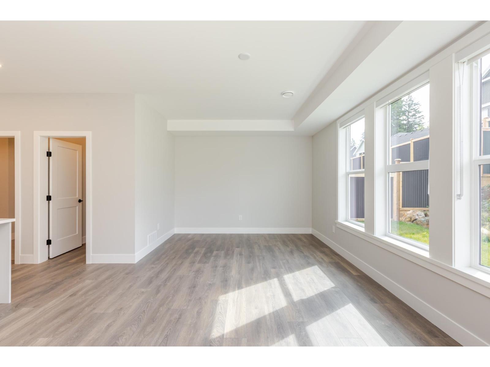 1970 SPARROW HAWK PLACE, Mt Woodside, Agassiz