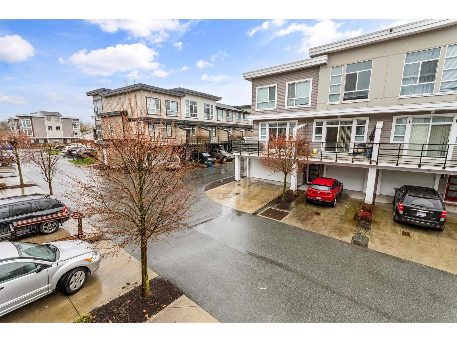 98 8413 MIDTOWN WAY, Chilliwack Proper South, Chilliwack