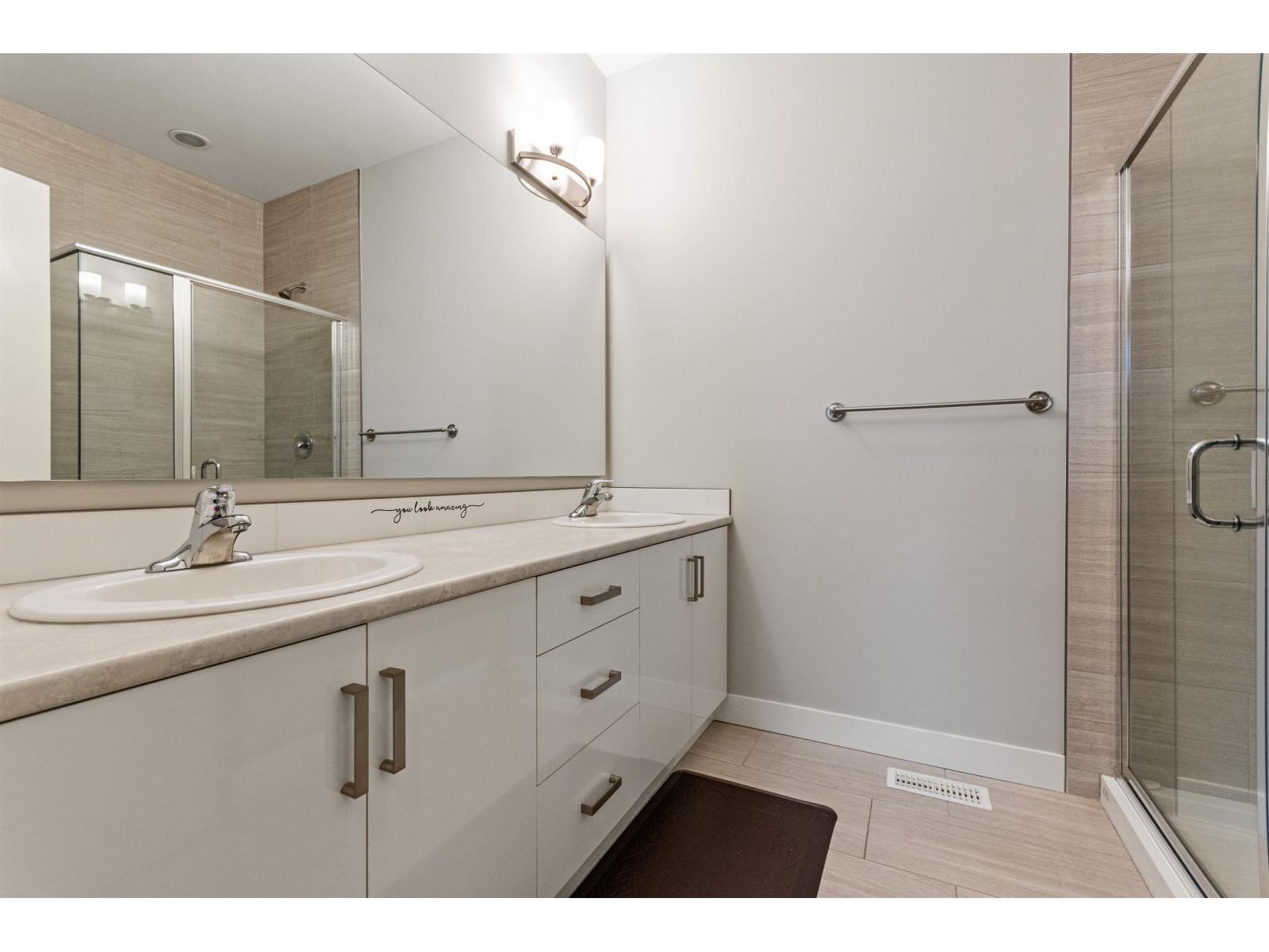 98 8413 MIDTOWN WAY, Chilliwack Proper South, Chilliwack