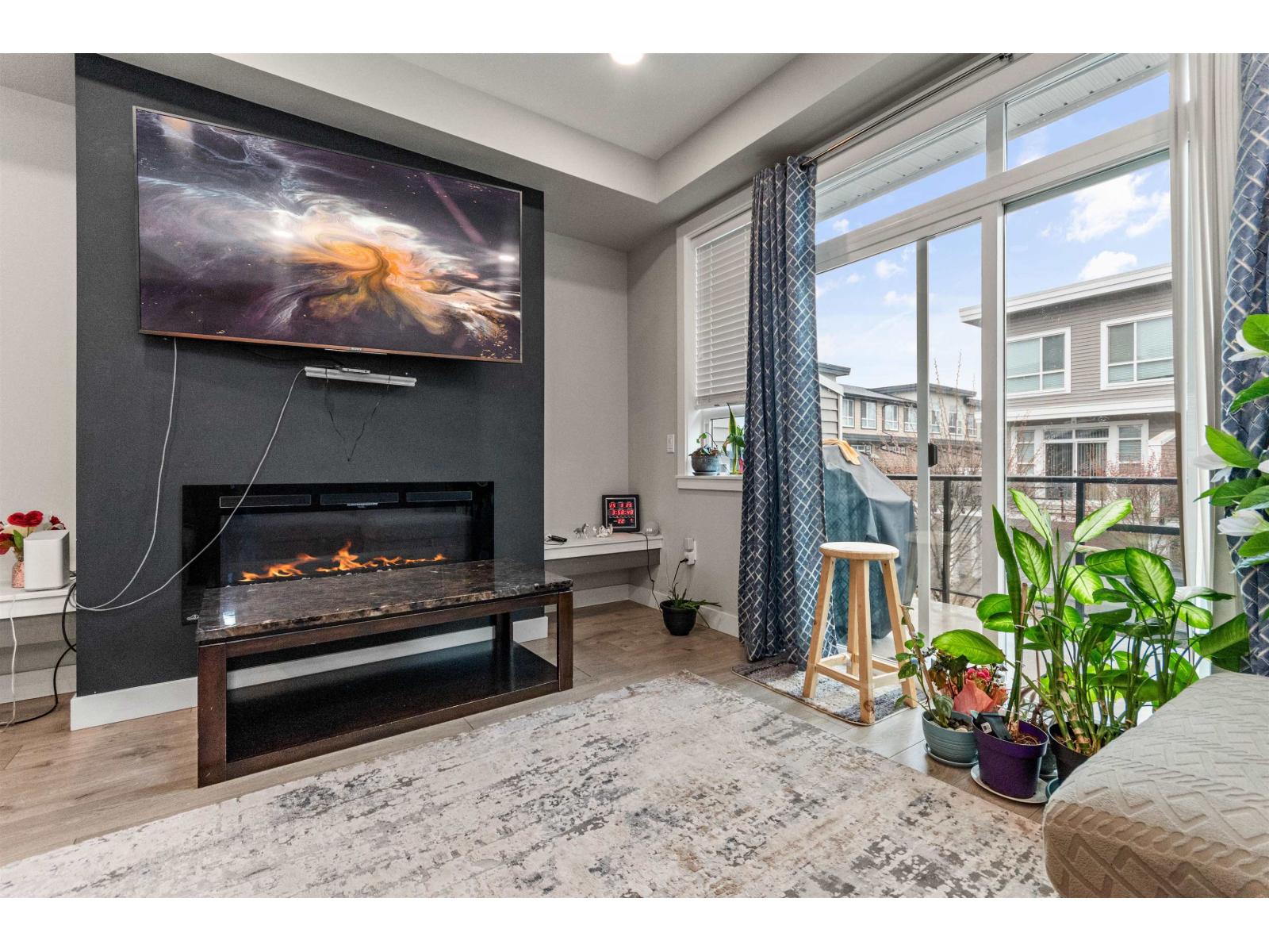 98 8413 MIDTOWN WAY, Chilliwack Proper South, Chilliwack