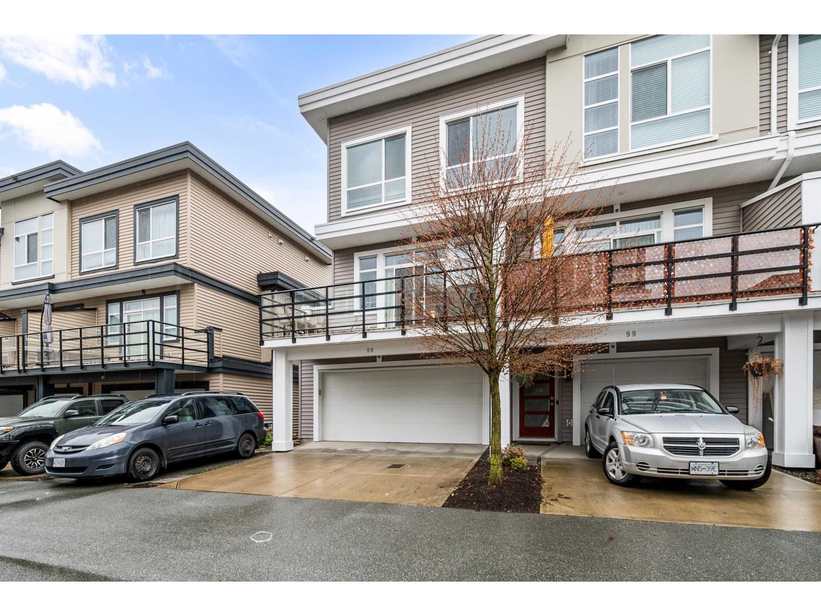 98 8413 MIDTOWN WAY, Chilliwack Proper South, Chilliwack