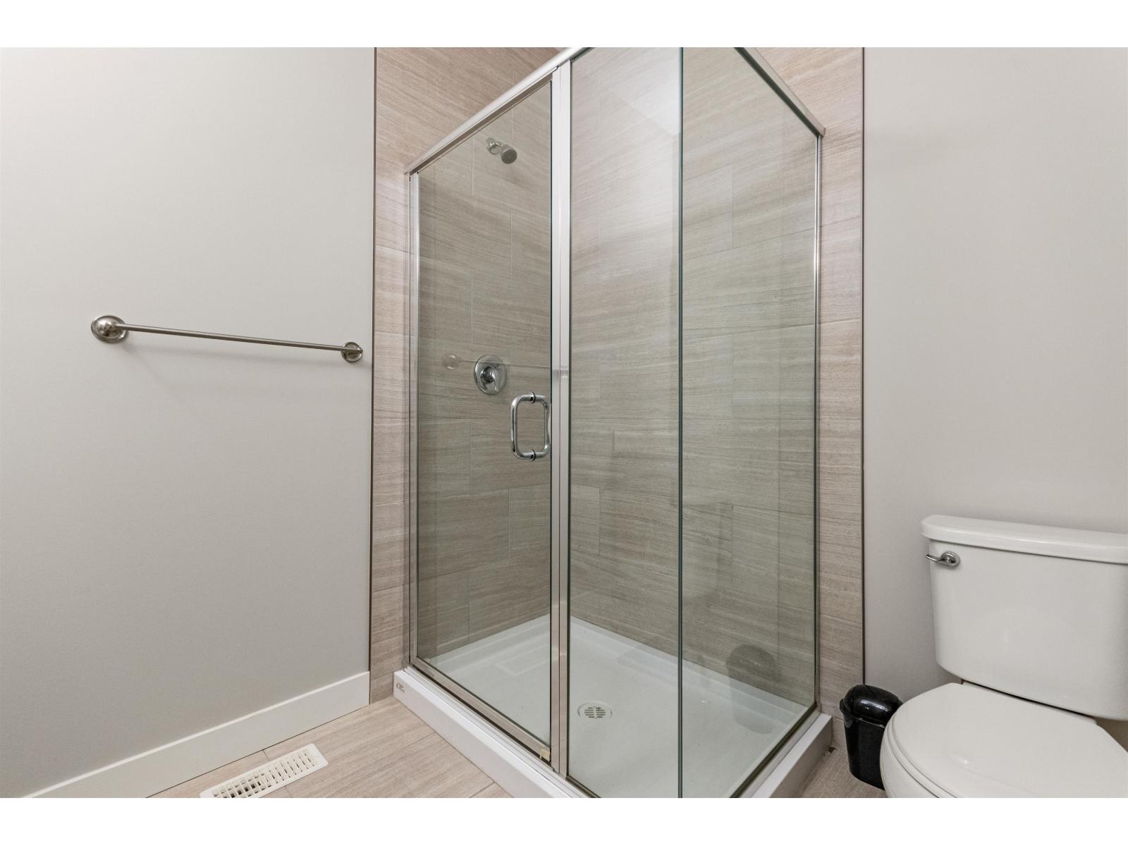 98 8413 MIDTOWN WAY, Chilliwack Proper South, Chilliwack