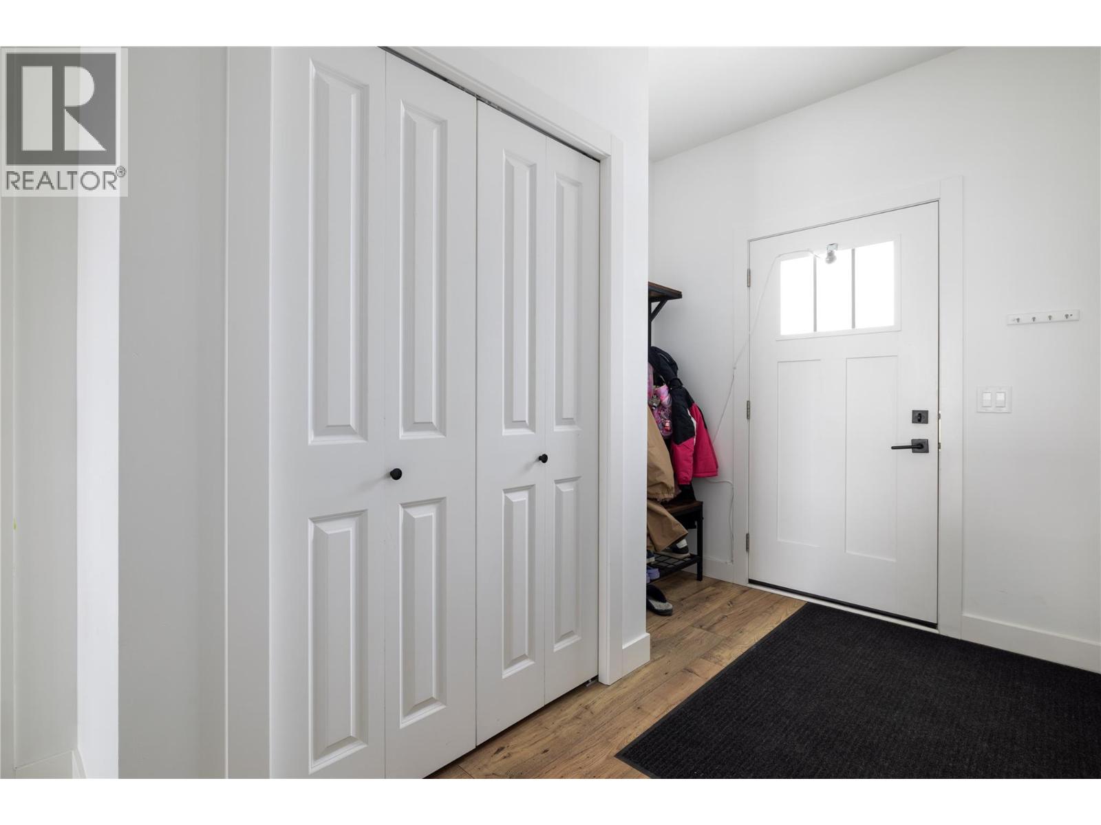 12075 Oceola Road Unit# 21, Lake Country