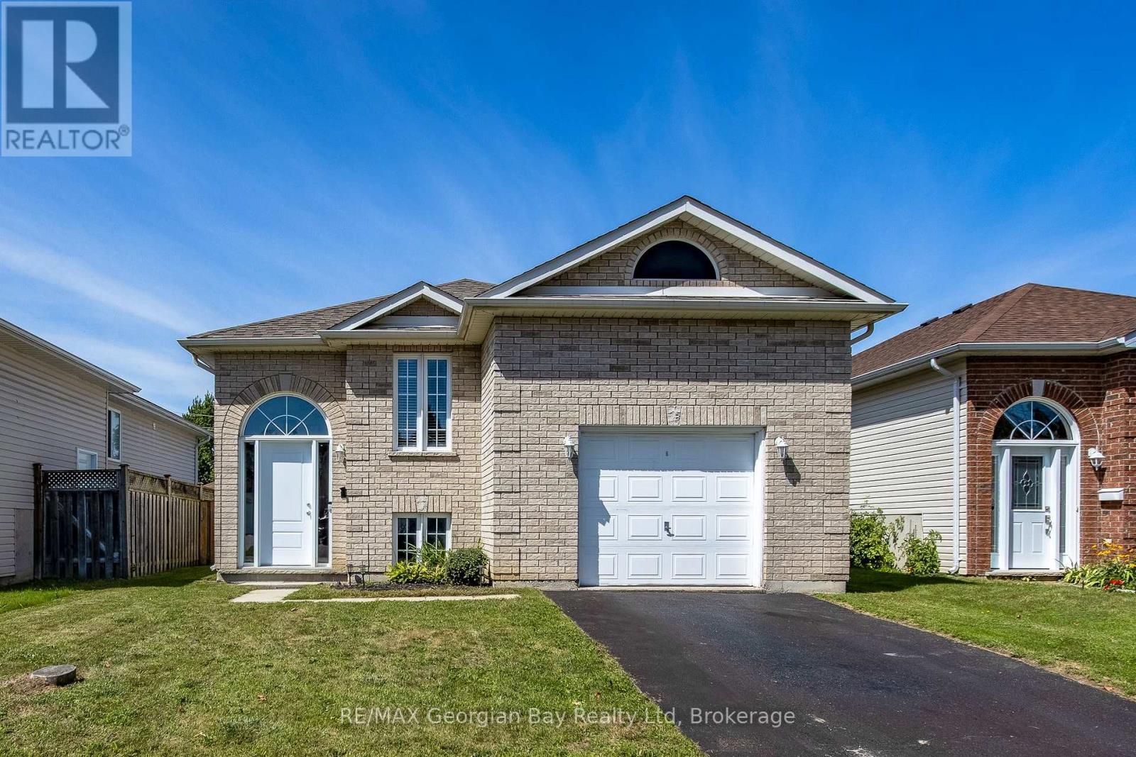 399 IRWIN STREET - 1
